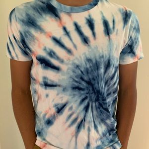 Tie dye short sleeve shirt